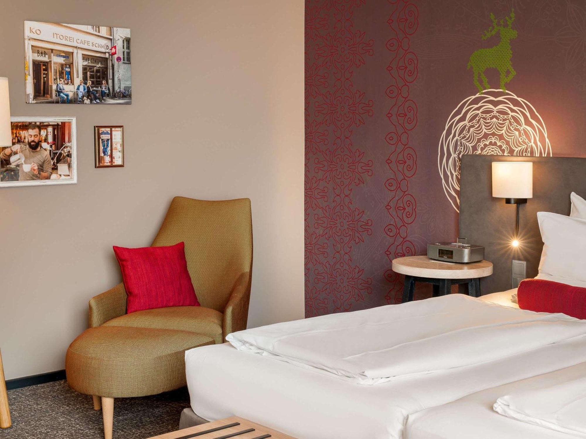Mercure Center Hotel 4*