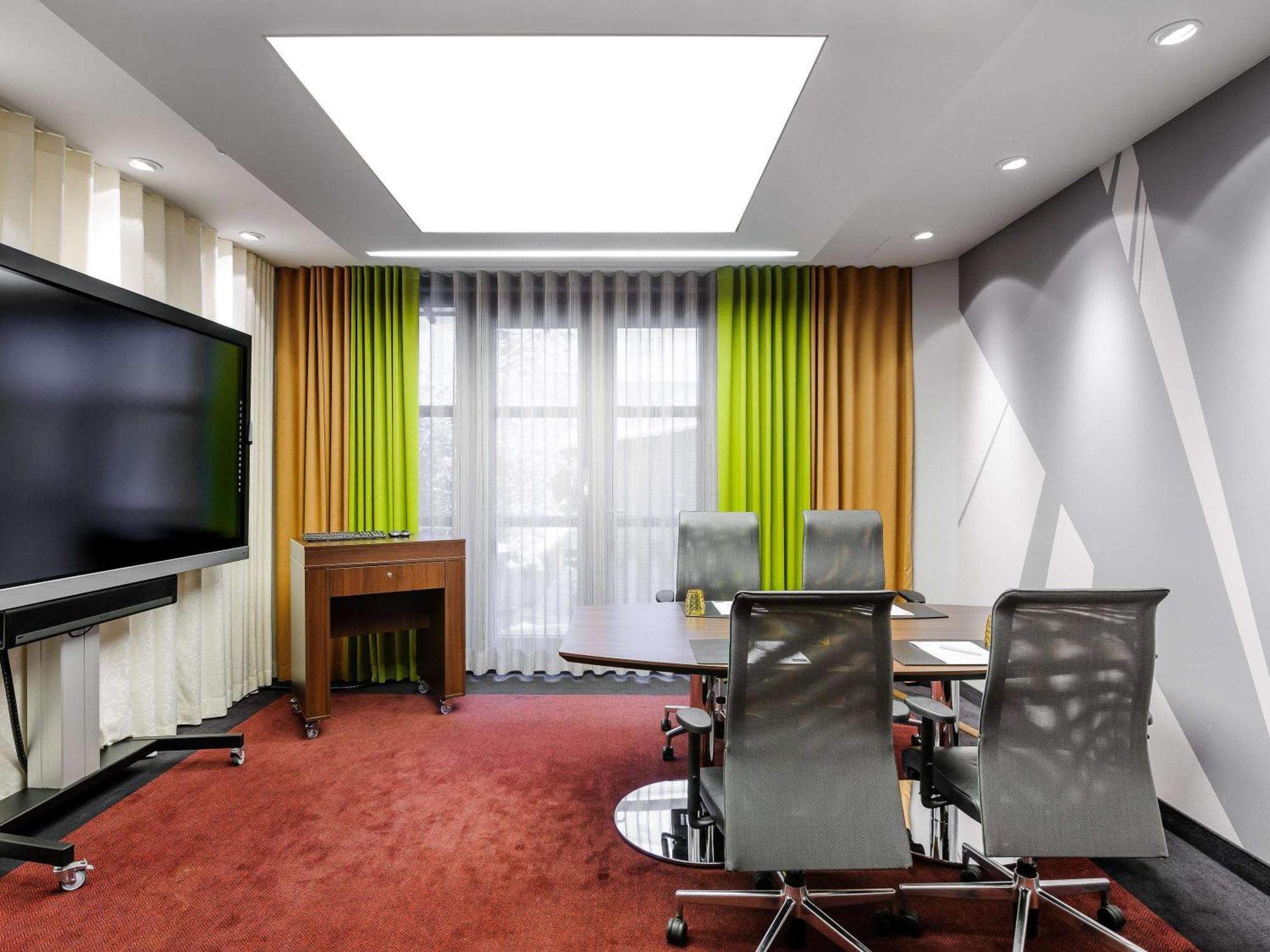 Hotel Mercure Center 4*
